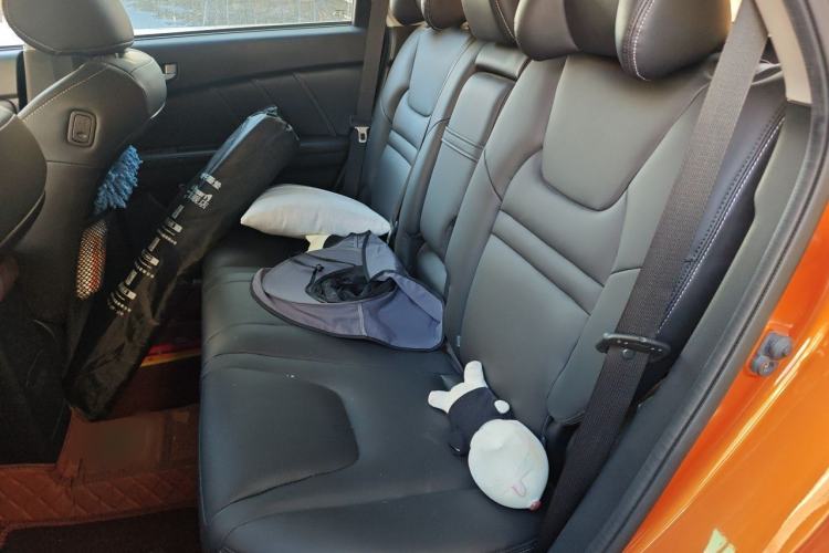 Used Luxgen U6 SUV 2014 1.8T Fashion Edition Left Rear Seat