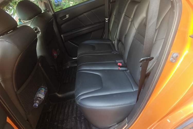 Used Luxgen U6 SUV 2014 1.8T Fashion Edition Left Rear Seat