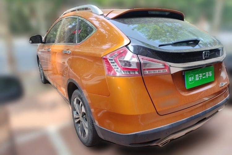 Used Luxgen U6 SUV 2014 2.0T ZhiZun Model Rear Left 45 Deg