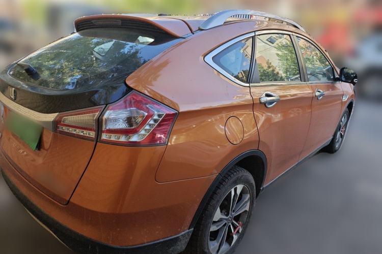 Used Luxgen U6 SUV 2014 1.8T Fashion Edition Rear Right 45 Deg