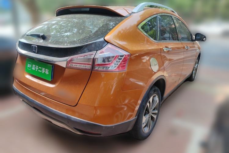 Used Luxgen U6 SUV 2014 2.0T ZhiZun Model Rear Right 45 Deg