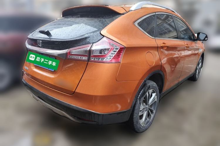 Used Luxgen U6 SUV 2014 1.8T Fashion Edition Rear Right 45 Deg