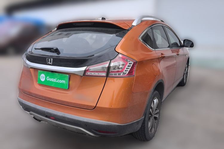 Used Luxgen U6 SUV 2014 1.8T Fashion Edition Rear Right 45 Deg