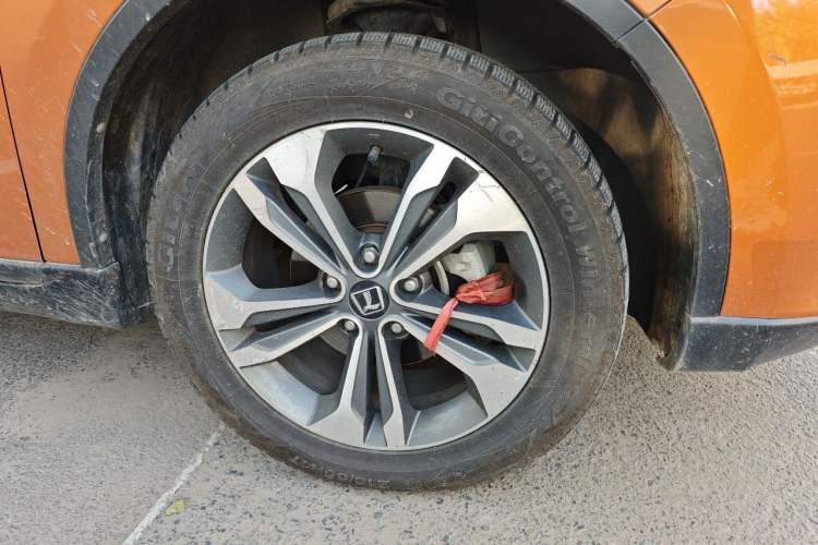 Used Luxgen U6 SUV 2014 1.8T Fashion Edition Right Front Wheel Hub