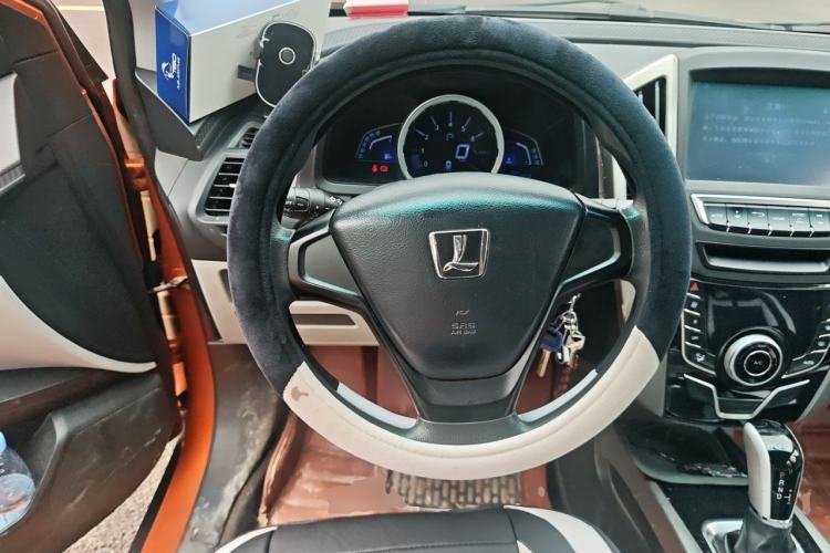 Used Luxgen U6 SUV 2014 1.8T Charm Version Steering Wheel