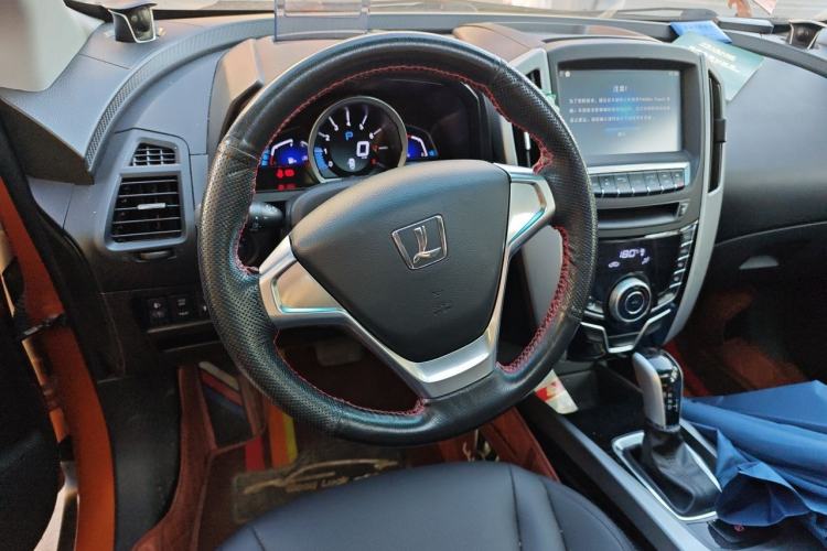 Used Luxgen U6 SUV 2014 1.8T Fashion Edition Steering Wheel