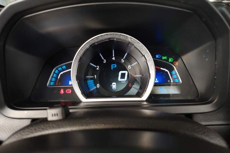 Used Luxgen U6 SUV 2015 1.8T Fashion Edition Instrument Cluster