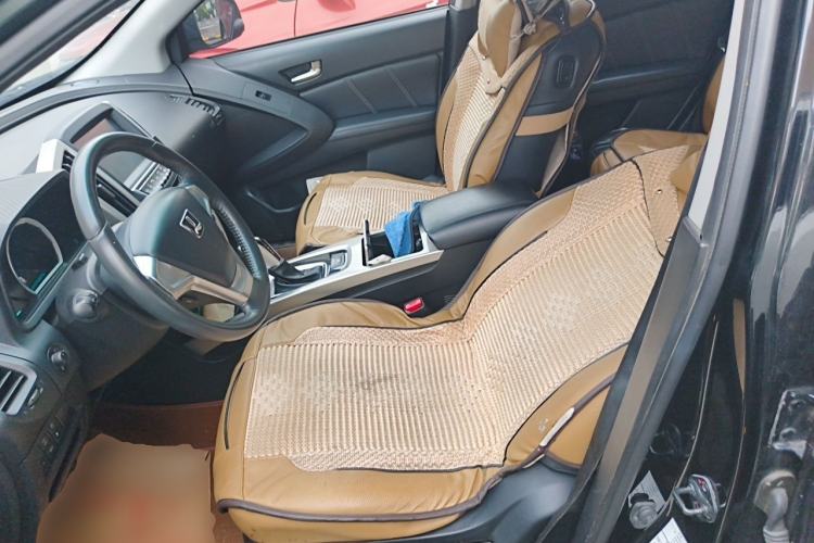 Used Luxgen U6 SUV 2015 1.8T Fashion Edition Left Front Seat