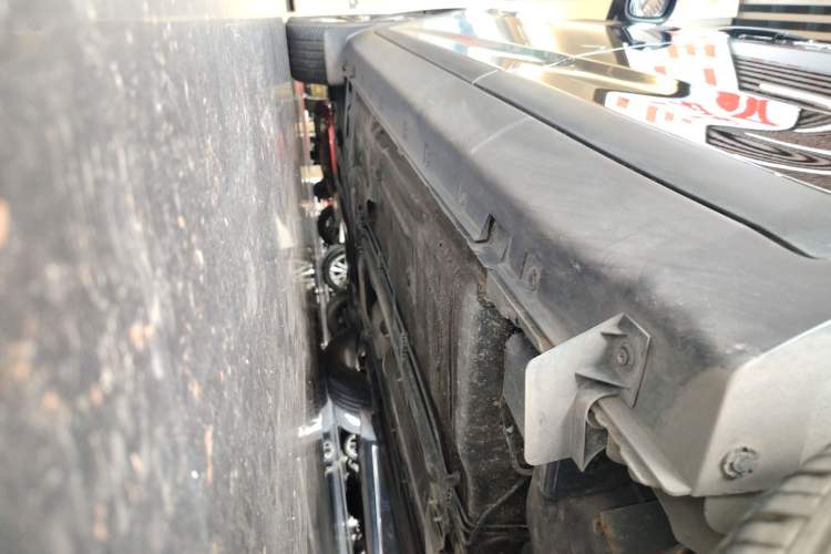 Used Luxgen U6 SUV 2015 1.8T Fashion Edition Left Side Sill