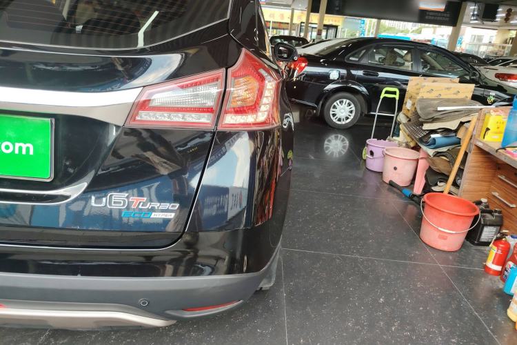 Used Luxgen U6 SUV 2015 1.8T Fashion Edition Right Rear Taillight