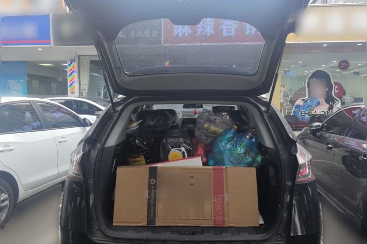 Used Luxgen U6 SUV 2015 1.8T Fashion Edition Trunk