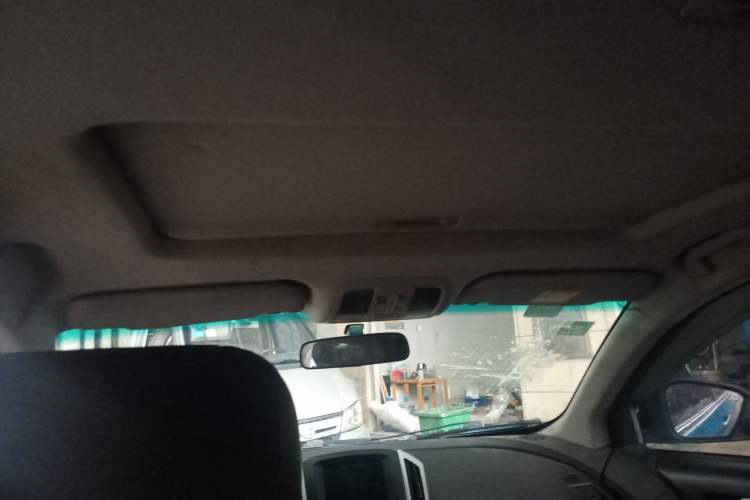 Used Luxgen U6 SUV 2015 1.8T Fashion Edition Headliner