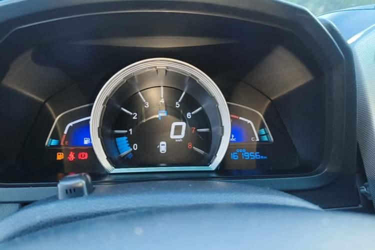 Used Luxgen U6 SUV 2015 1.8T ZhiZun Model Instrument Cluster