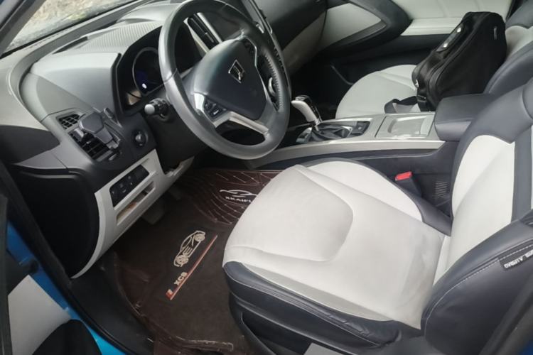 Used Luxgen U6 SUV 2015 1.8T ZhiZun Model Left Front Seat