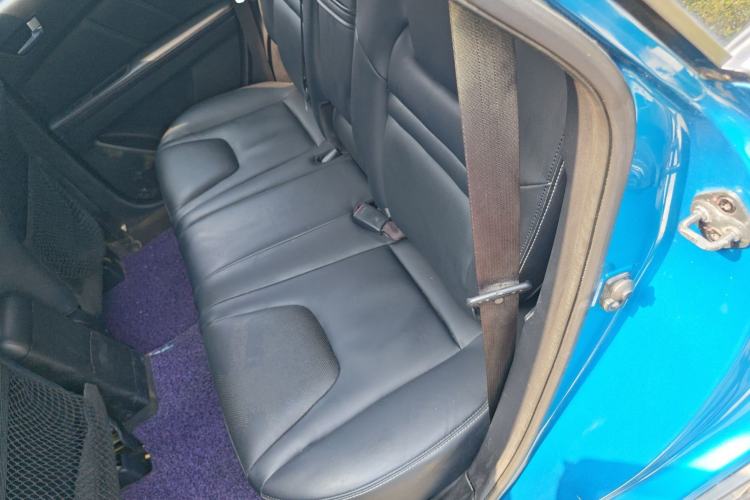 Used Luxgen U6 SUV 2015 1.8T Fashion Edition Left Rear Seat