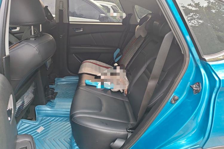 Used Luxgen U6 SUV 2015 1.8T Fashion Edition Left Rear Seat