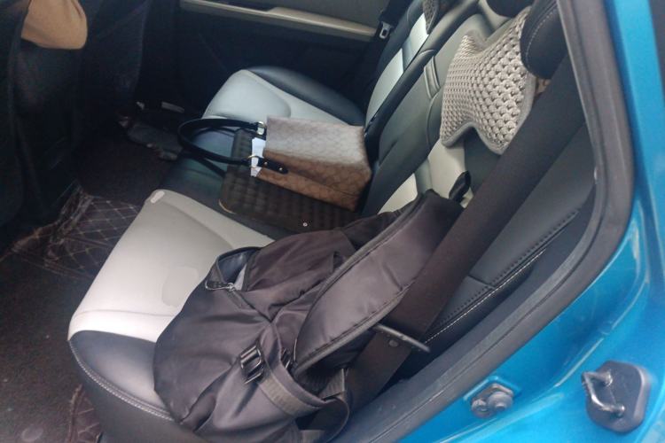 Used Luxgen U6 SUV 2015 1.8T ZhiZun Model Left Rear Seat