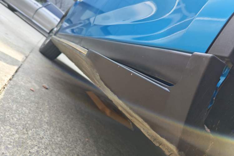 Used Luxgen U6 SUV 2015 1.8T Fashion Edition Left Side Sill