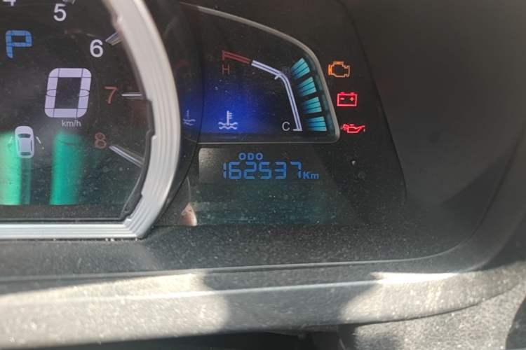Used Luxgen U6 SUV 2015 1.8T Fashion Edition Odometer Close Up