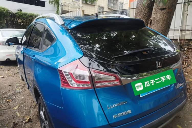 Used Luxgen U6 SUV 2015 1.8T ZhiZun Model Rear Left 45 Deg