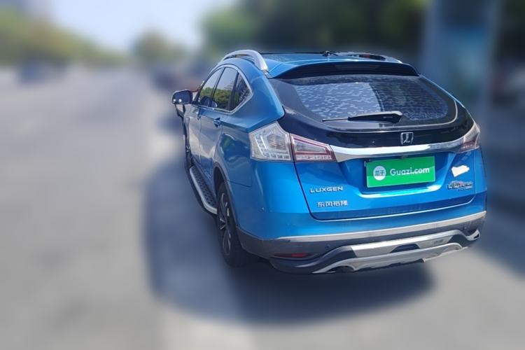 Used Luxgen U6 SUV 2015 1.8T Fashion Edition Rear Left 45 Deg