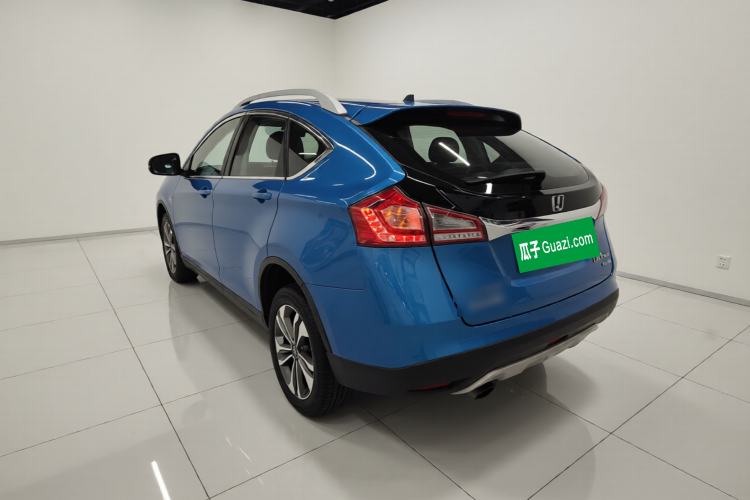 Used Luxgen U6 SUV 2015 1.8T Fashion Edition Rear Left 45 Deg