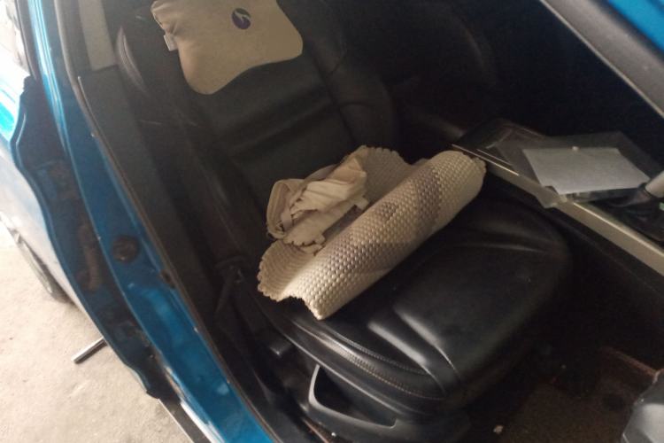 Used Luxgen U6 SUV 2015 1.8T Fashion Edition Right Front Seat