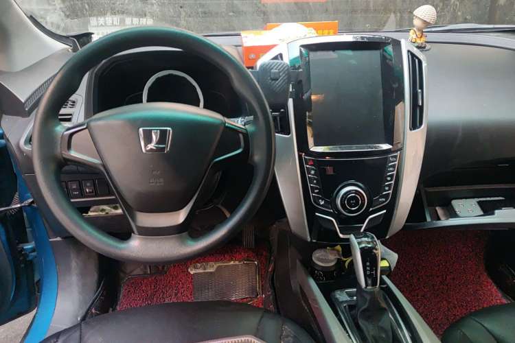 Used Luxgen U6 SUV 2015 1.8T Enhanced Charm Edition Steering Wheel