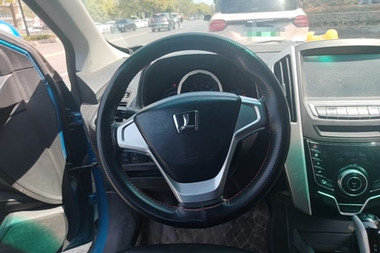 Used Luxgen U6 SUV 2015 1.8T Fashion Edition Steering Wheel