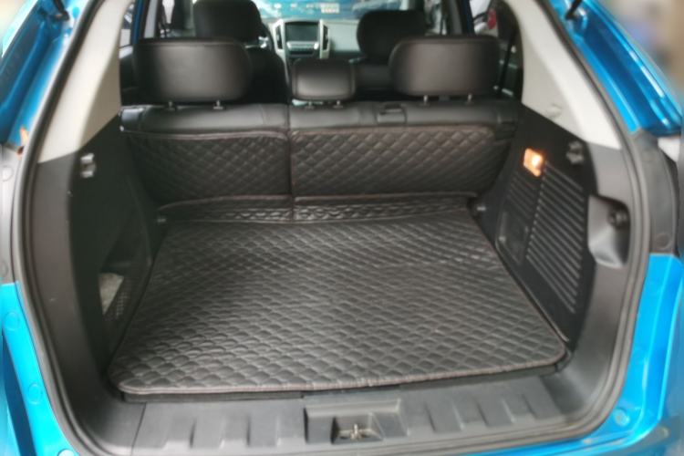Used Luxgen U6 SUV 2015 1.8T Fashion Edition Trunk
