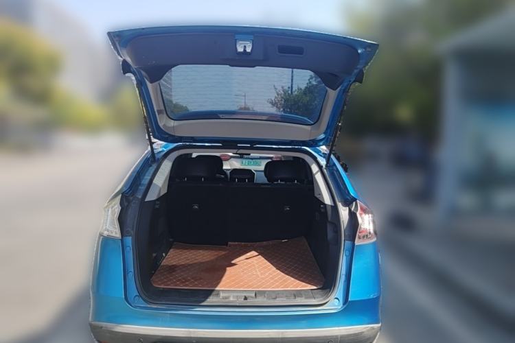 Used Luxgen U6 SUV 2015 1.8T Fashion Edition Trunk