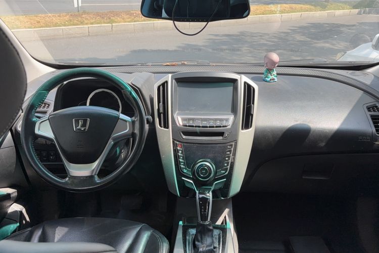 Used Luxgen U6 SUV 2015 1.8T Fashion-Upgraded Model Audio And AC Panel