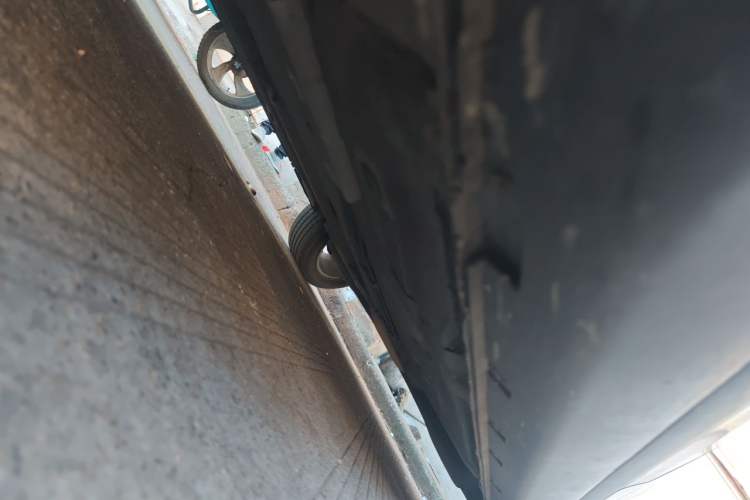 Used Luxgen U6 SUV 2015 1.8T Fashion Edition Chassis Front Left