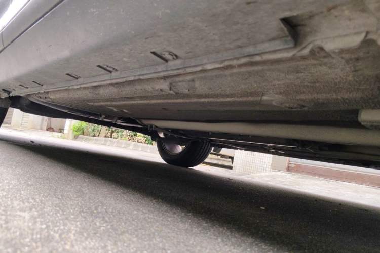 Used Luxgen U6 SUV 2015 1.8T Fashion Edition Chassis Front Right