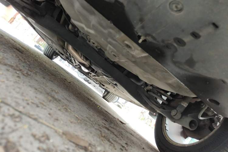 Used Luxgen U6 SUV 2015 1.8T ZhiZun Model Chassis Rear