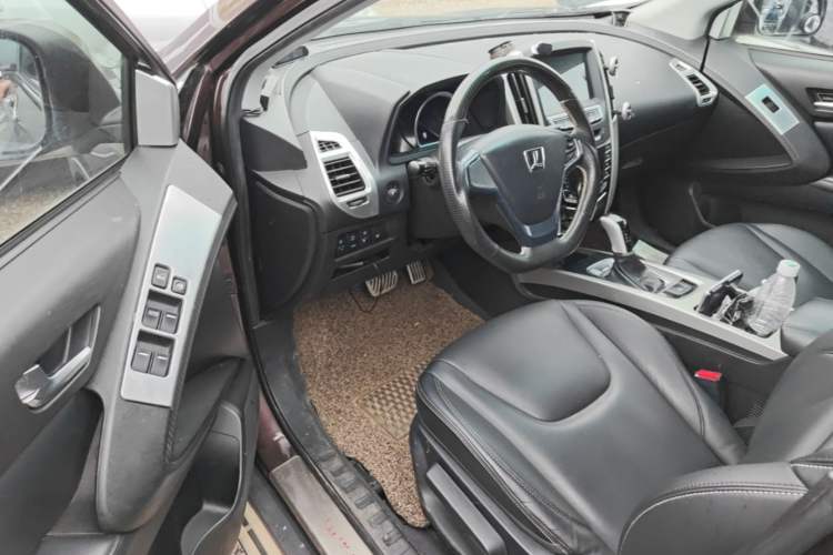 Used Luxgen U6 SUV 2015 1.8T New Innovation Upgrade Driver Seat
