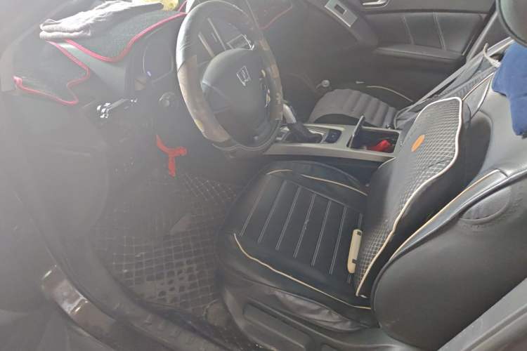 Used Luxgen U6 SUV 2015 1.8T New Creation Type Driver Seat