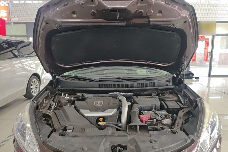 Used Luxgen U6 SUV 2015 1.8T Fashion Edition Engine Bay