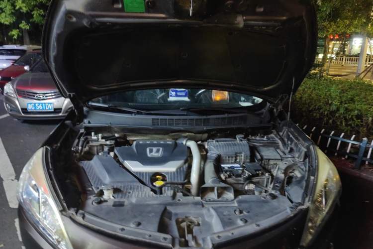Used Luxgen U6 SUV 2015 1.8T Fashion-Upgraded Model Engine Bay