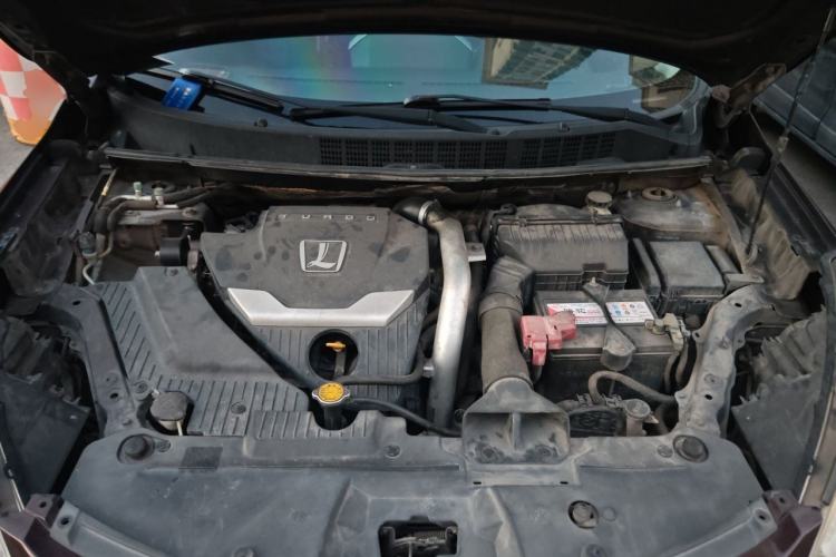 Used Luxgen U6 SUV 2015 1.8T Enhanced Charm Edition Engine Bay