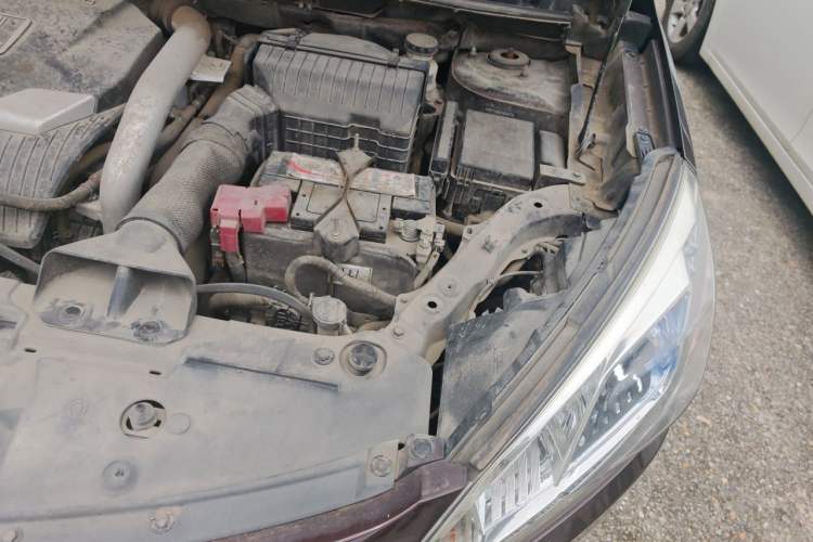 Used Luxgen U6 SUV 2015 1.8T Fashion Edition Engine Bay Left