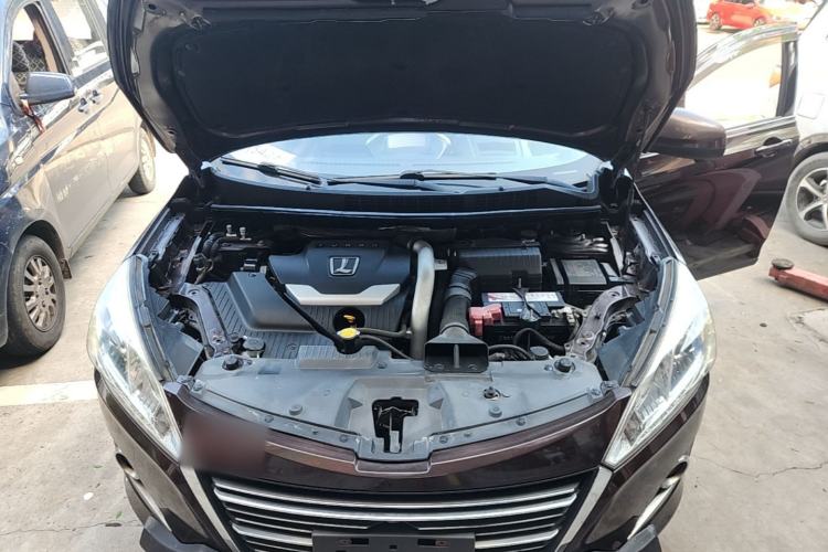 Used Luxgen U6 SUV 2015 1.8T ZhiZun Model Engine Bay