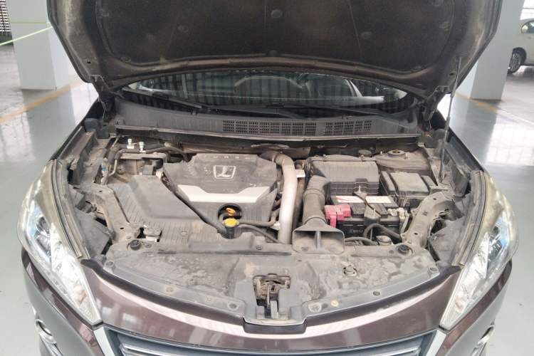 Used Luxgen U6 SUV 2015 1.8T Fashion Edition Engine Bay