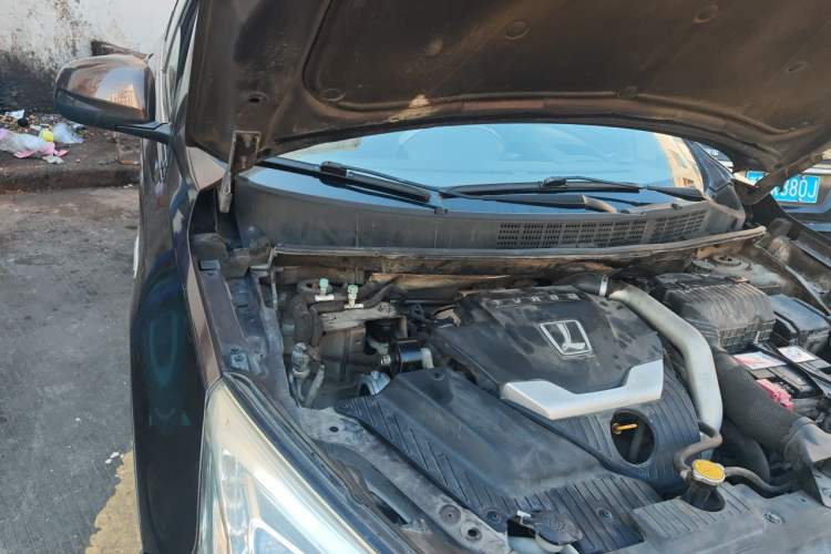 Used Luxgen U6 SUV 2015 1.8T Fashion Edition Engine Bay Right