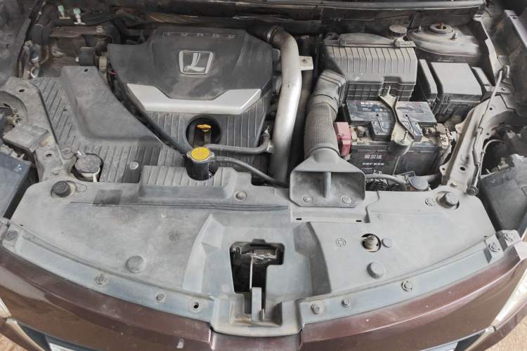 Used Luxgen U6 SUV 2015 1.8T Fashion Edition Engine Bay