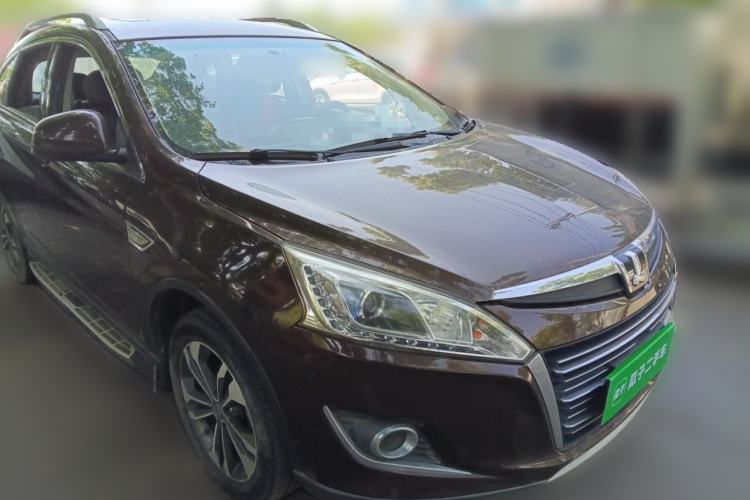 Used Luxgen U6 SUV 2015 1.8T Fashion Edition Exterior 2
