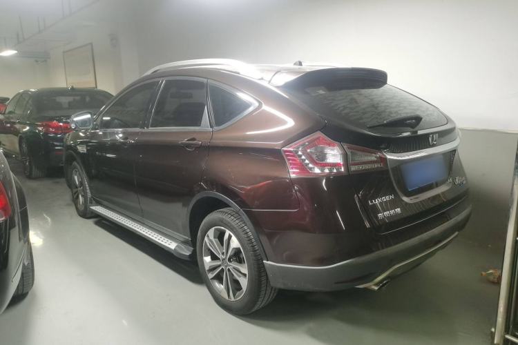 Used Luxgen U6 SUV 2015 1.8T ZhiZun Model Exterior 3