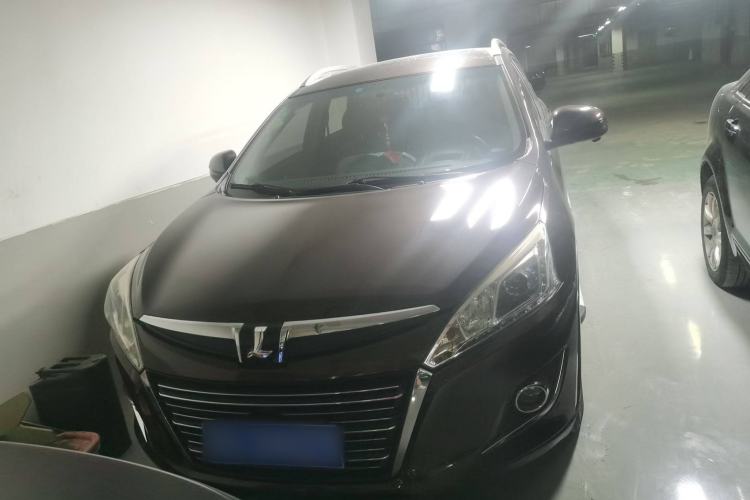 Used Luxgen U6 SUV 2015 1.8T ZhiZun Model Exterior 5