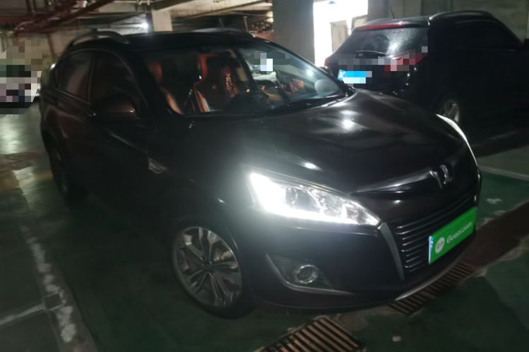 Used Luxgen U6 SUV 2015 1.8T Fashion Edition Front Right 45 Deg
