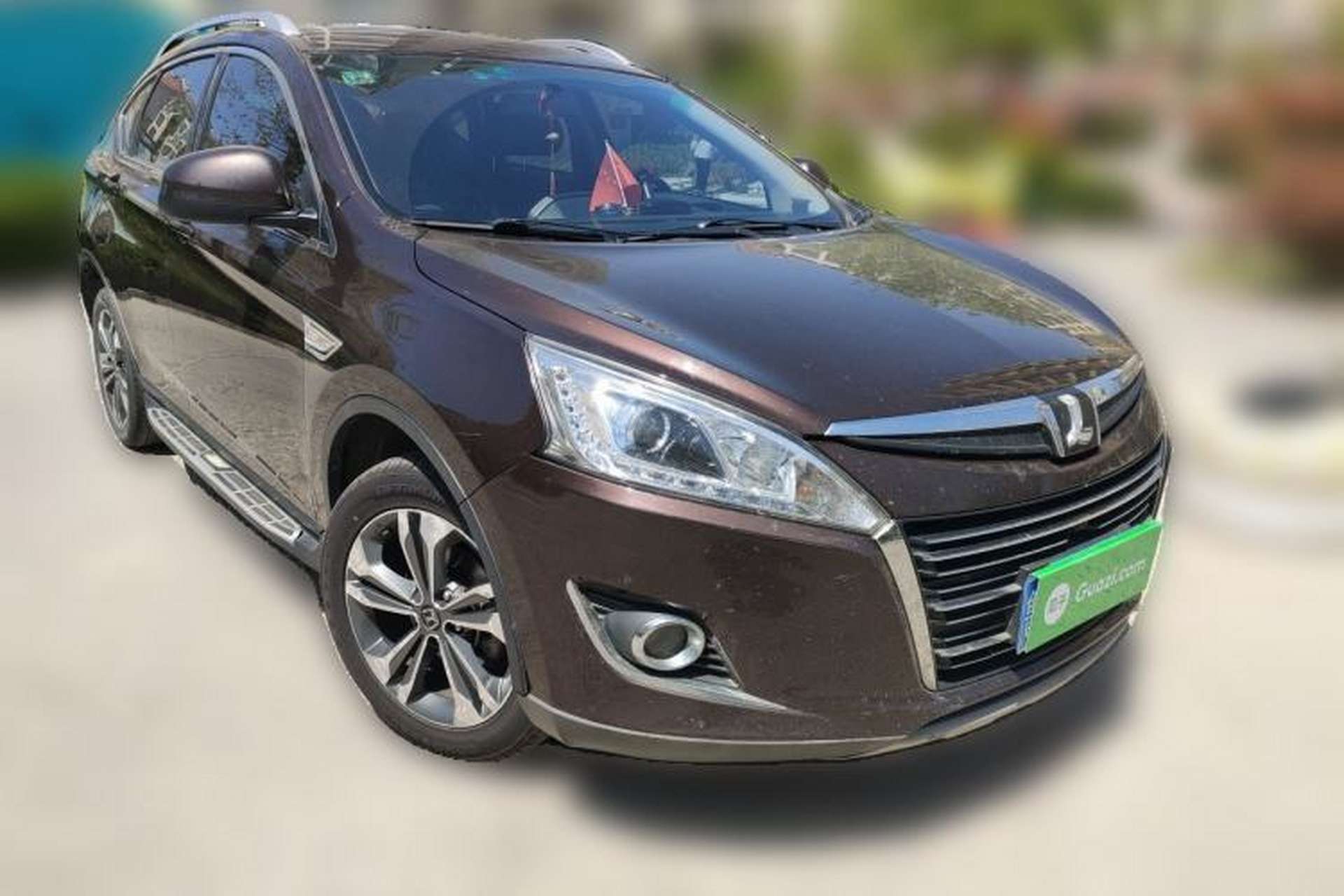 Used Luxgen U6 SUV 2015 1.8T Fashion Edition Front Right 45 Deg